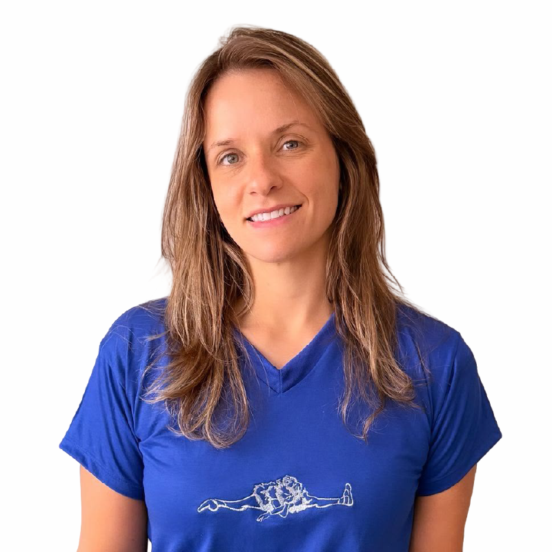 Professora Julia Siqueira — Escola de Ballet Nayana Rick